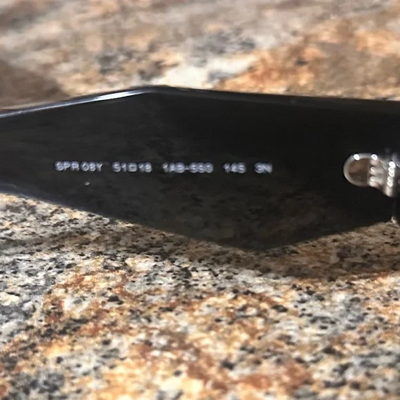 Prada Black Sunglasses - Picture 4 of 5